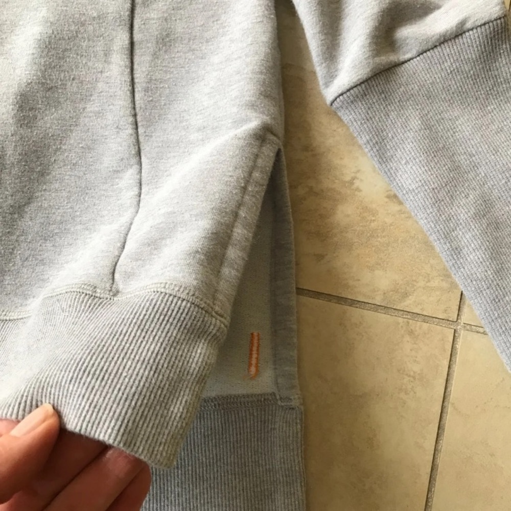 Lucy sweater✅Sale⭐️- - Picture 3 of 6